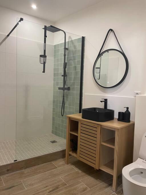 Cassis Centre, Superbe Appartement Neuf, 50M Port. Luaran gambar