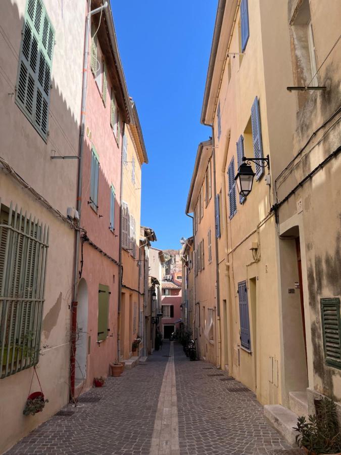 Cassis Centre, Superbe Appartement Neuf, 50M Port. Luaran gambar